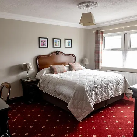 Moloney House 4* 둘린