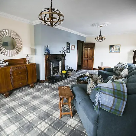 Moloney House לינה וארוחת בוקר 4*