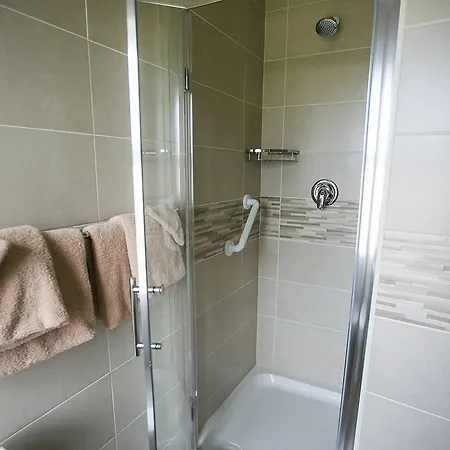 Moloney House 둘린