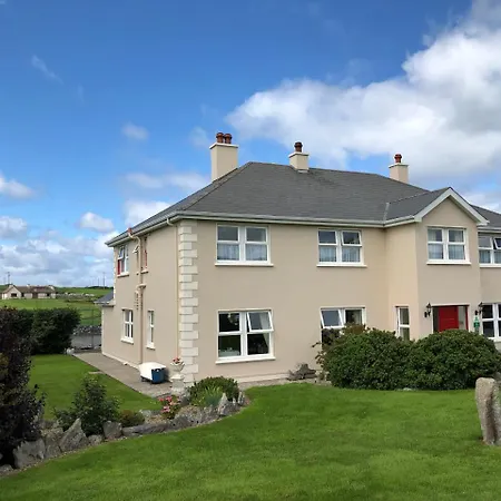 Moloney House 4*