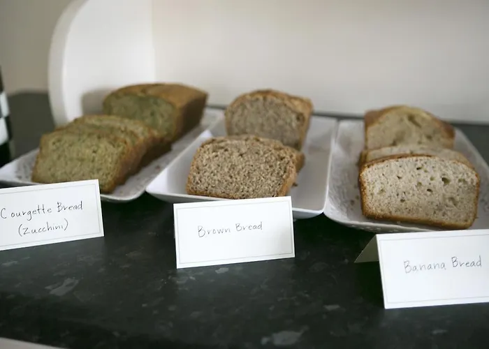 Moloney House Bed & Breakfast 4*